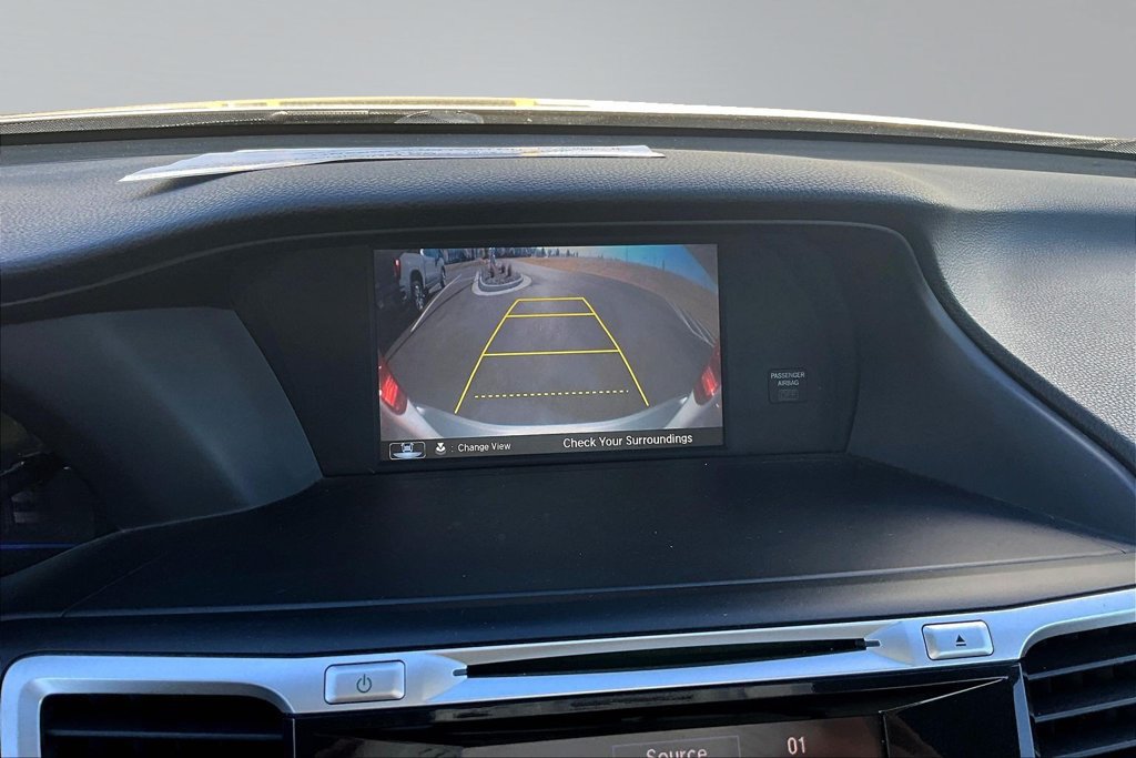 Used 2014 Honda Accord Plug-In Sedan image 14
