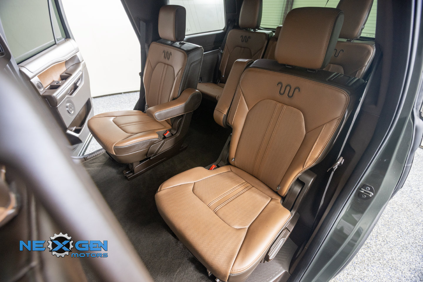 Used 2023 Ford Expedition King Ranch AWD/4WD image 34