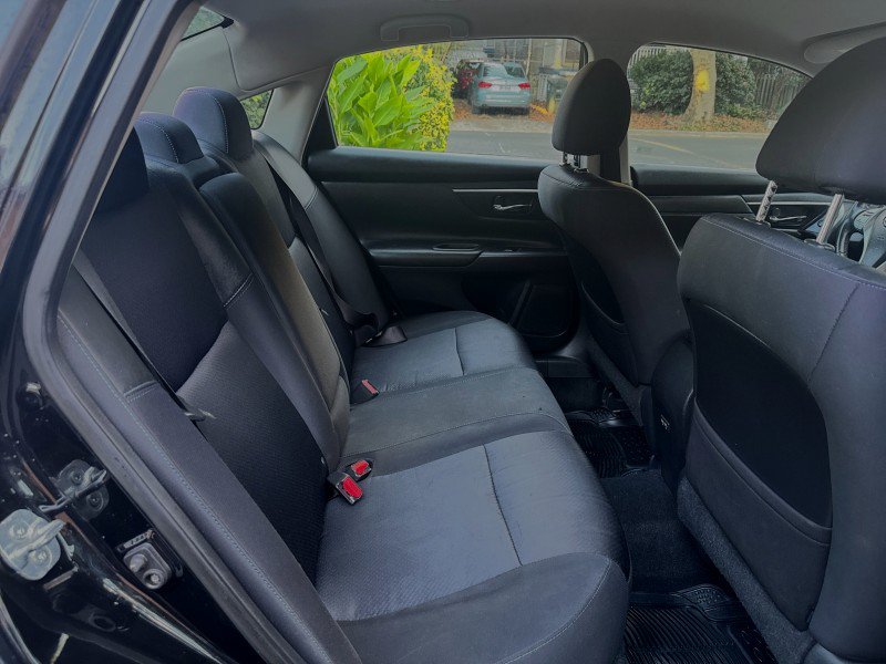 Used 2018 Nissan Altima 2.5 SR FWD image 20