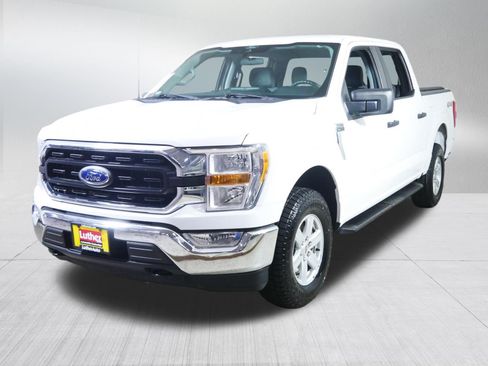Used 2022 Ford F150 XLT w/ Trailer Tow Package AWD/4WD image 3