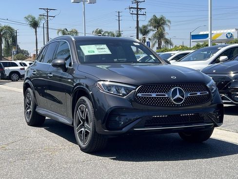 New 2025 Mercedes-Benz GLC 350e 4MATIC image 1