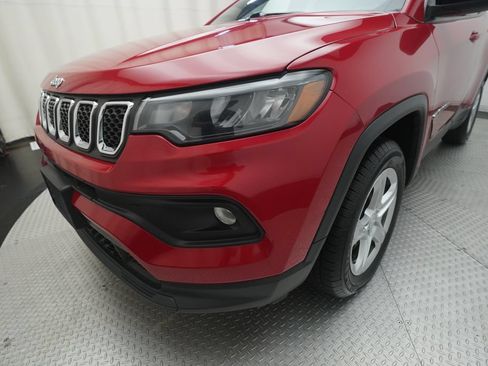 Used 2024 Jeep Compass Latitude AWD/4WD image 22