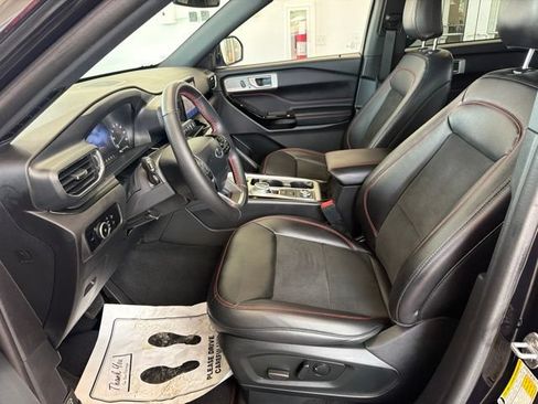 Certified 2023 Ford Explorer ST-Line w/ Class IV Trailer Tow Package AWD/4WD image 17