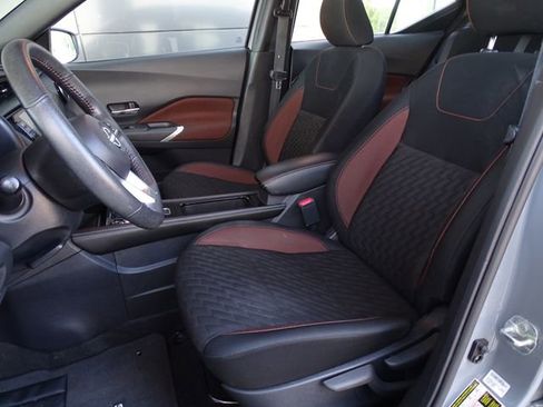 Used 2022 Nissan Kicks SR image 20