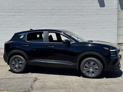 New 2026 Nissan Kicks S AWD/4WD image 19