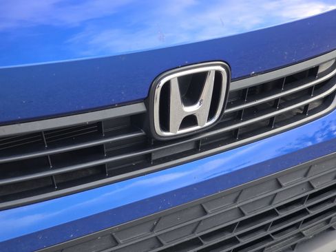 Used 2024 Honda Civic Sport image 9