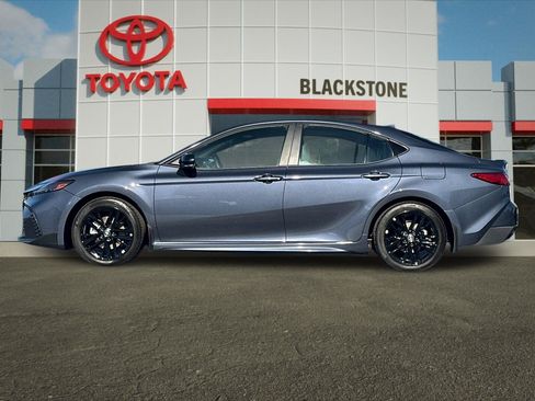 Certified 2026 Toyota Camry SE w/ Convenience Package FWD image 6