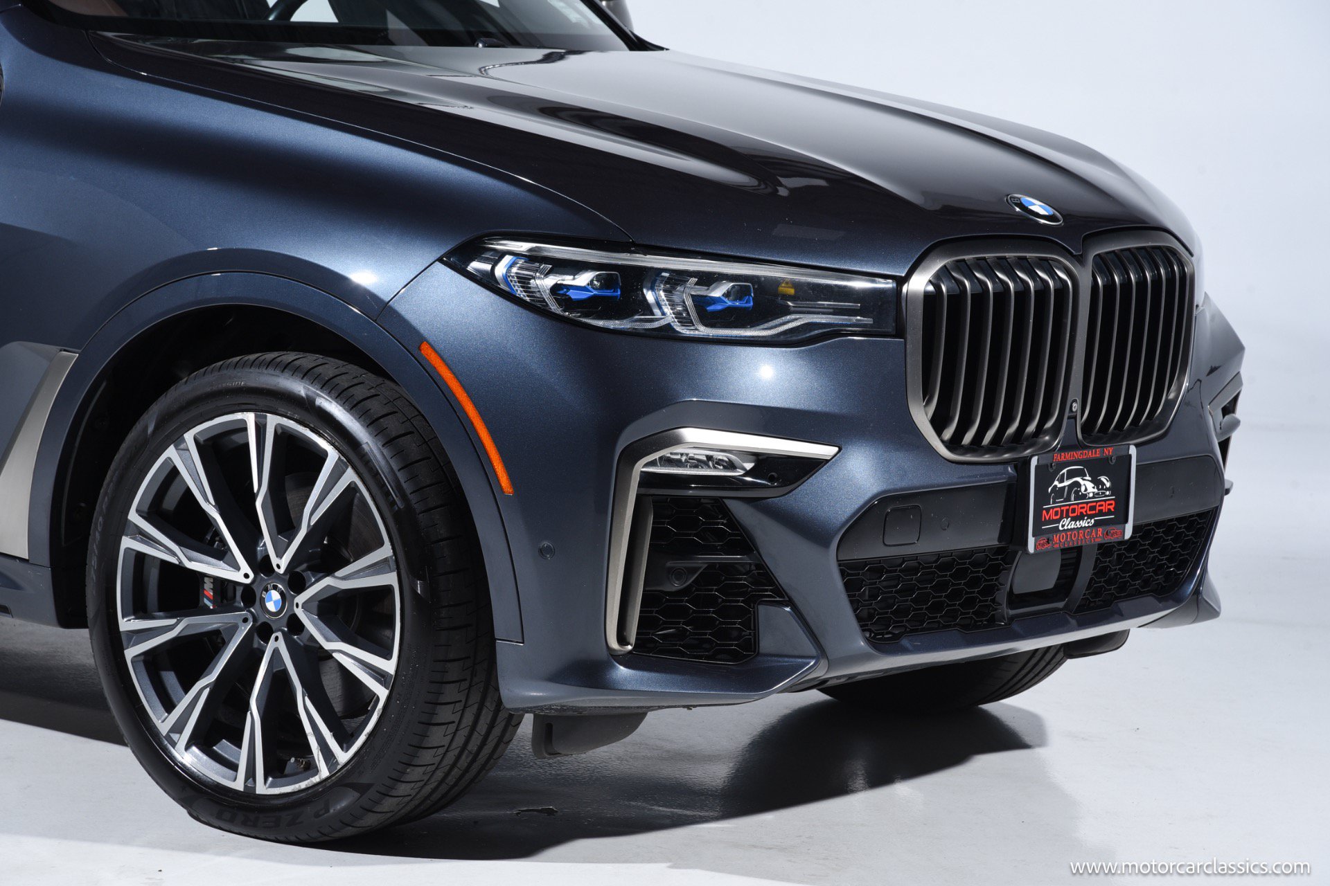 Used 2021 BMW X7 M50i AWD/4WD image 11