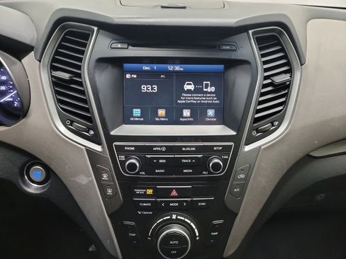 Used 2018 Hyundai Santa Fe Sport w/ 2.4L Value Package 02 image 21