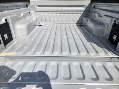 New 2025 Ford Maverick XLT w/ 4K Tow Package image 32