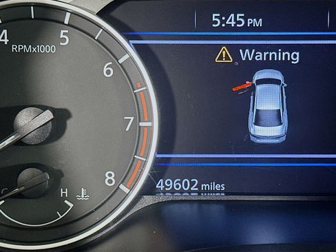 Used 2024 Nissan Altima 2.5 SR image 18