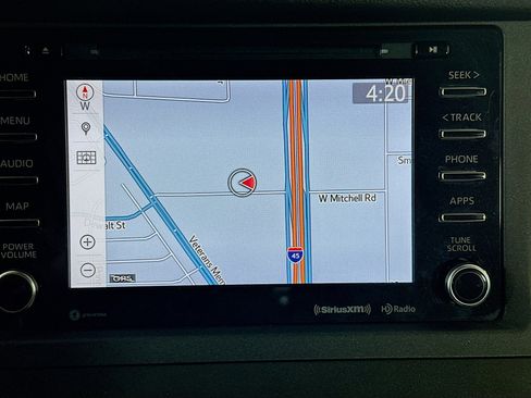 Used 2019 Toyota Sienna XLE image 22