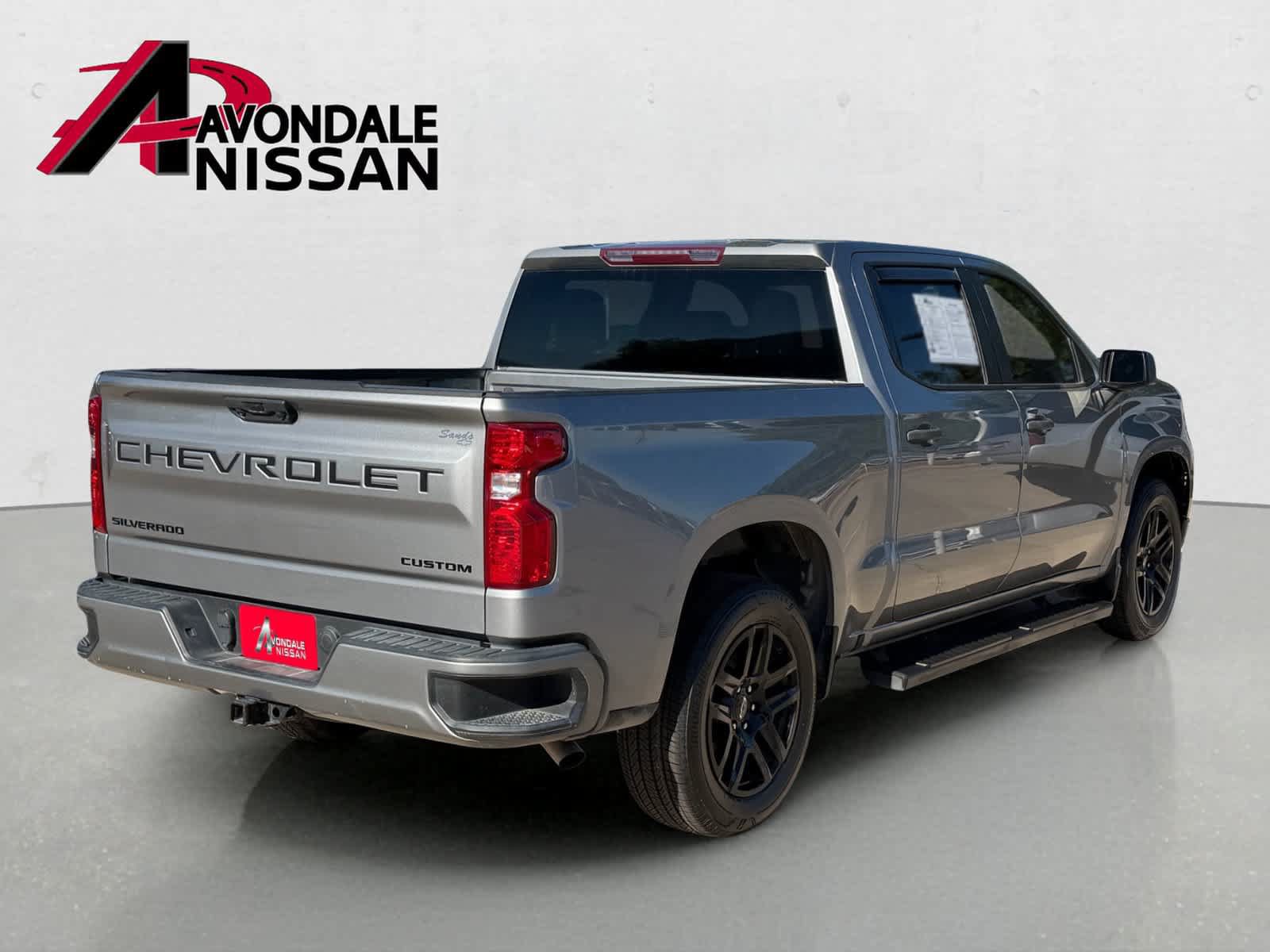 Used 2023 Chevrolet Silverado 1500 Custom w/ LPO, Dark Essentials Package RWD image 5