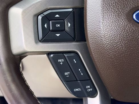 Used 2020 Ford F150 Limited w/ Trailer Tow Package image 12