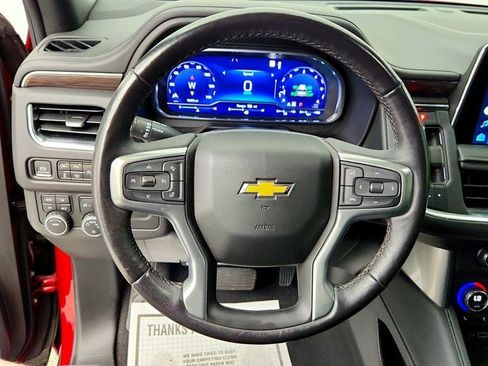 Used 2022 Chevrolet Tahoe LT w/ Luxury Package AWD/4WD image 13