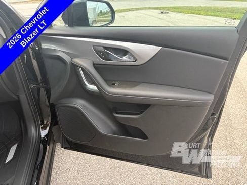 New 2026 Chevrolet Blazer LT w/ Convenience Package FWD image 30