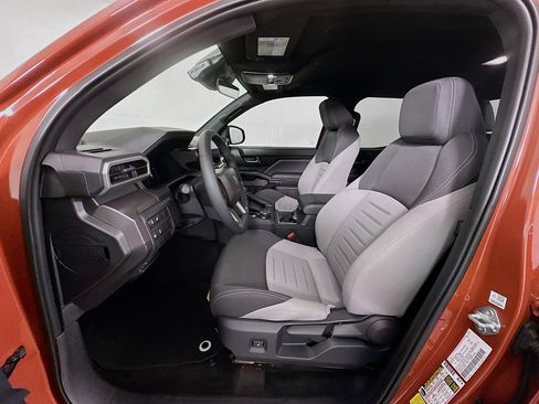 Used 2025 Toyota Tacoma TRD Off-Road image 21