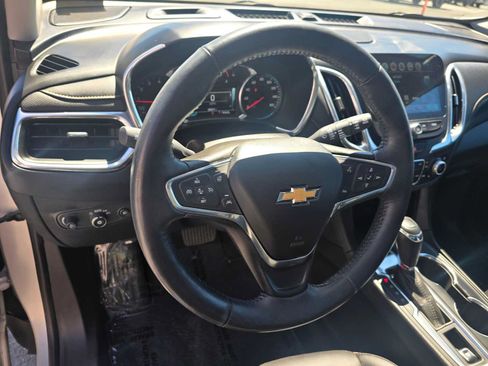 Used 2018 Chevrolet Equinox Premier AWD/4WD image 25
