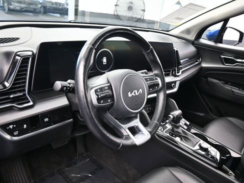 Certified 2023 Kia Sportage SX image 10