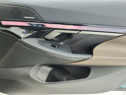 Used 2025 BMW 540i xDrive 540i xDrive image 23