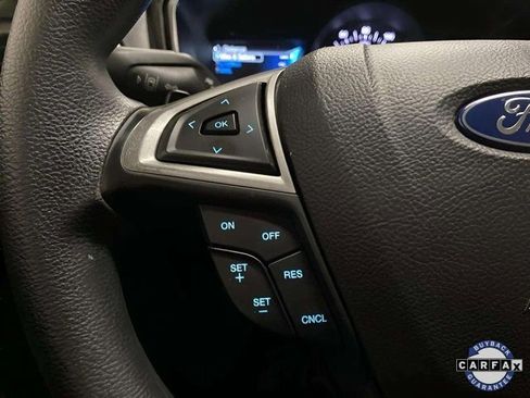 Used 2019 Ford Fusion SE image 31