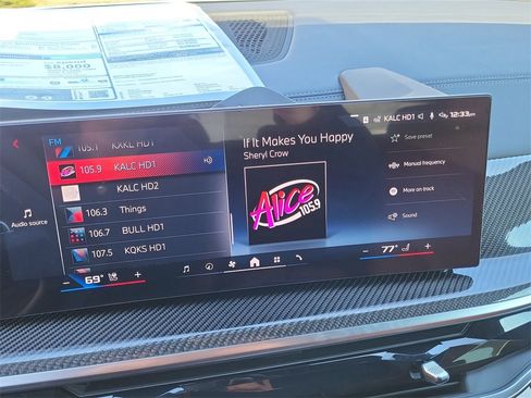 New 2026 BMW X6 M60i w/ Climate Comfort Package image 27