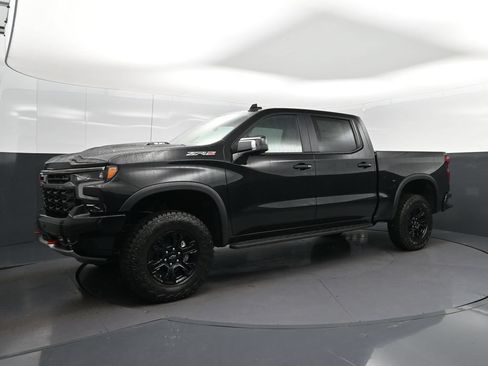 New 2026 Chevrolet Silverado 1500 ZR2 AWD/4WD image 3