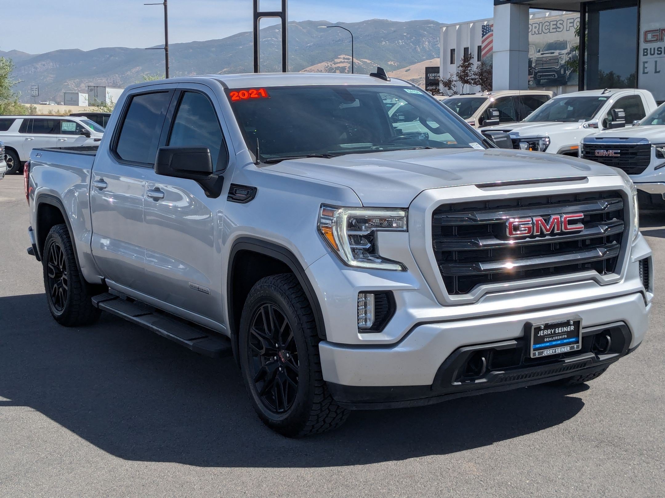 Certified 2021 GMC Sierra 1500 Elevation w/ Preferred Package AWD/4WD image 8