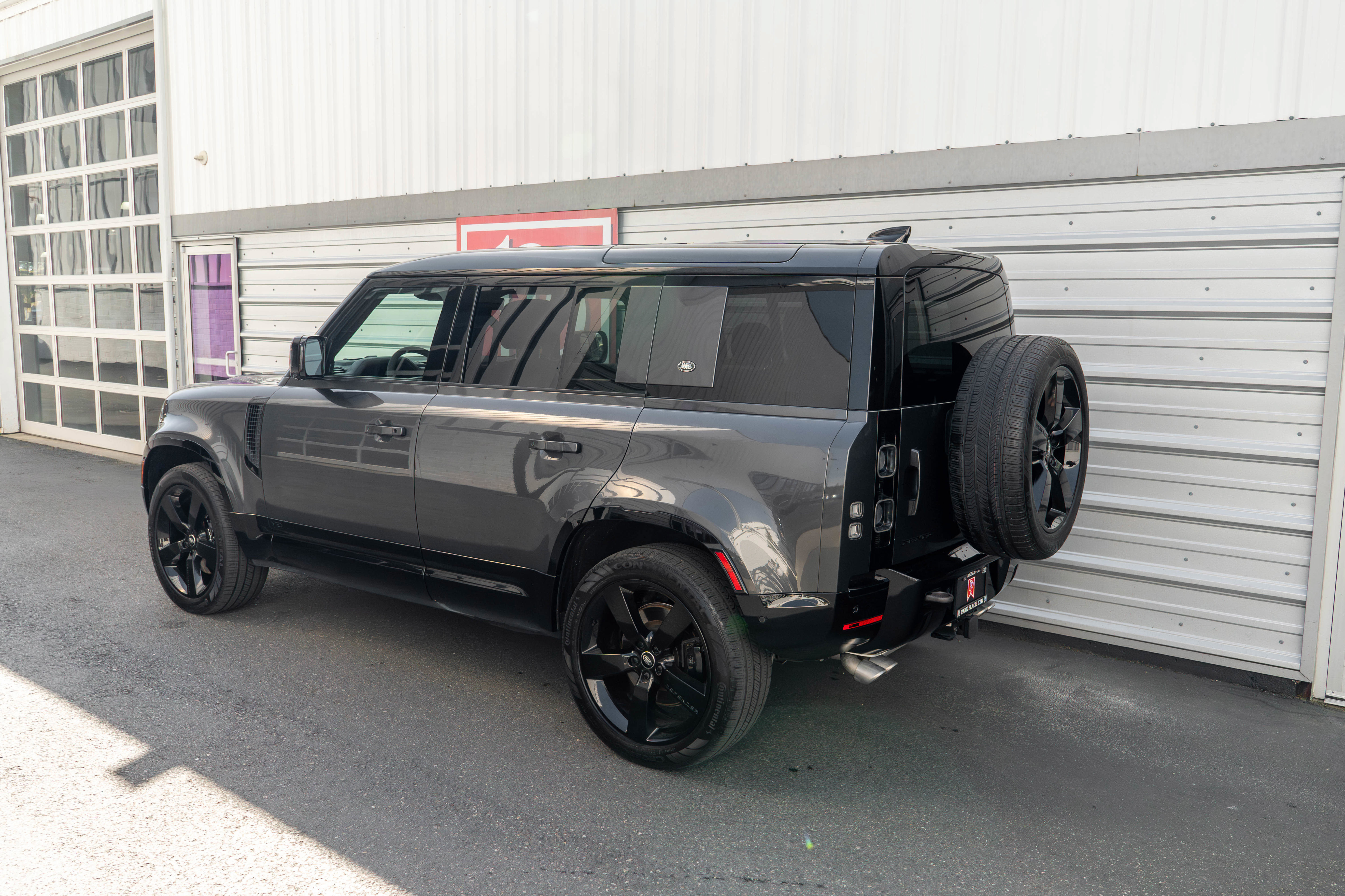 Used 2023 Land Rover Defender 110 Carpathian Edition AWD/4WD image 35