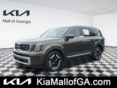 Used 2023 Kia Telluride S w/ S Sunroof Package