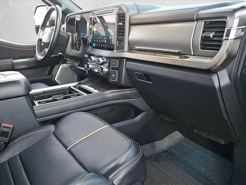 Used 2024 Ford F250 Platinum w/ FX4 Off-Road Package AWD/4WD image 22