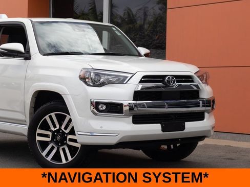 Used 2023 Toyota 4Runner Limited AWD/4WD image 3