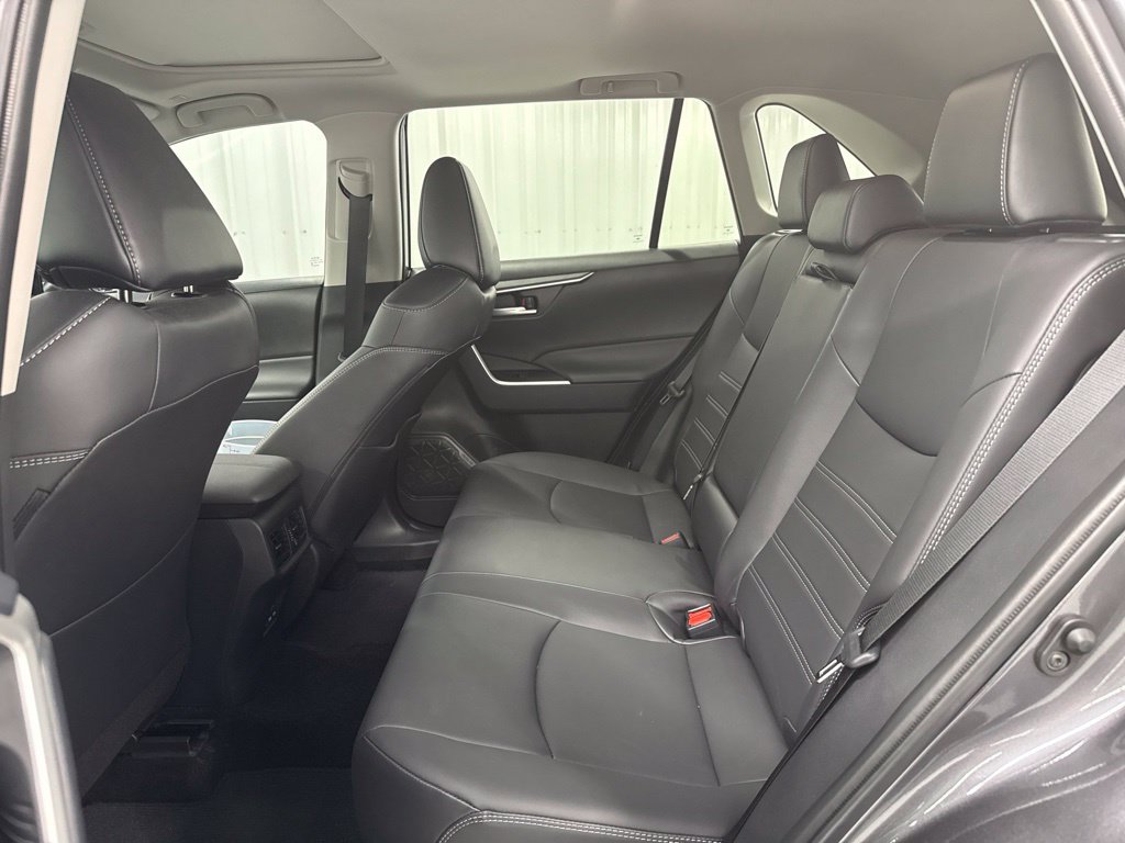 Used 2024 Toyota RAV4 XLE Premium FWD image 10
