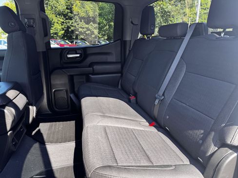 Used 2022 Chevrolet Silverado 1500 Custom AWD/4WD image 14