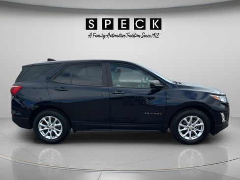 Used 2020 Chevrolet Equinox LS w/ LS Convenience Package FWD image 6
