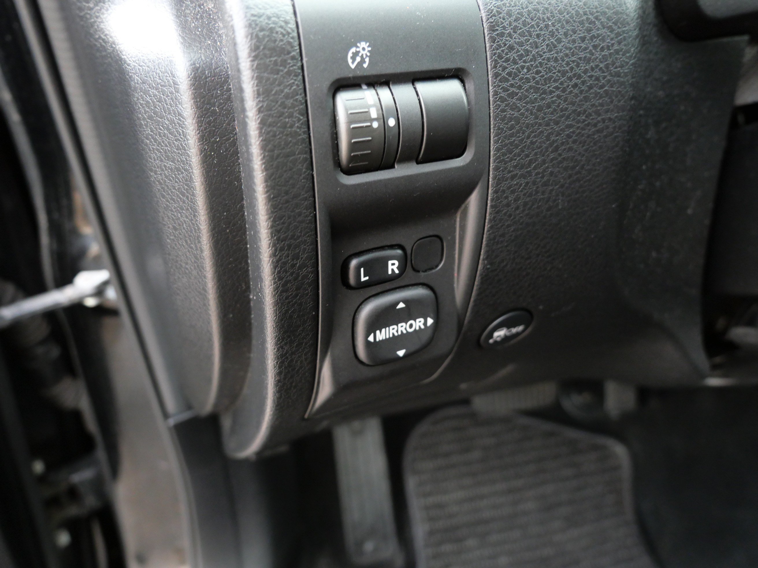 Used 2013 Subaru Forester 2.5X AWD/4WD image 24