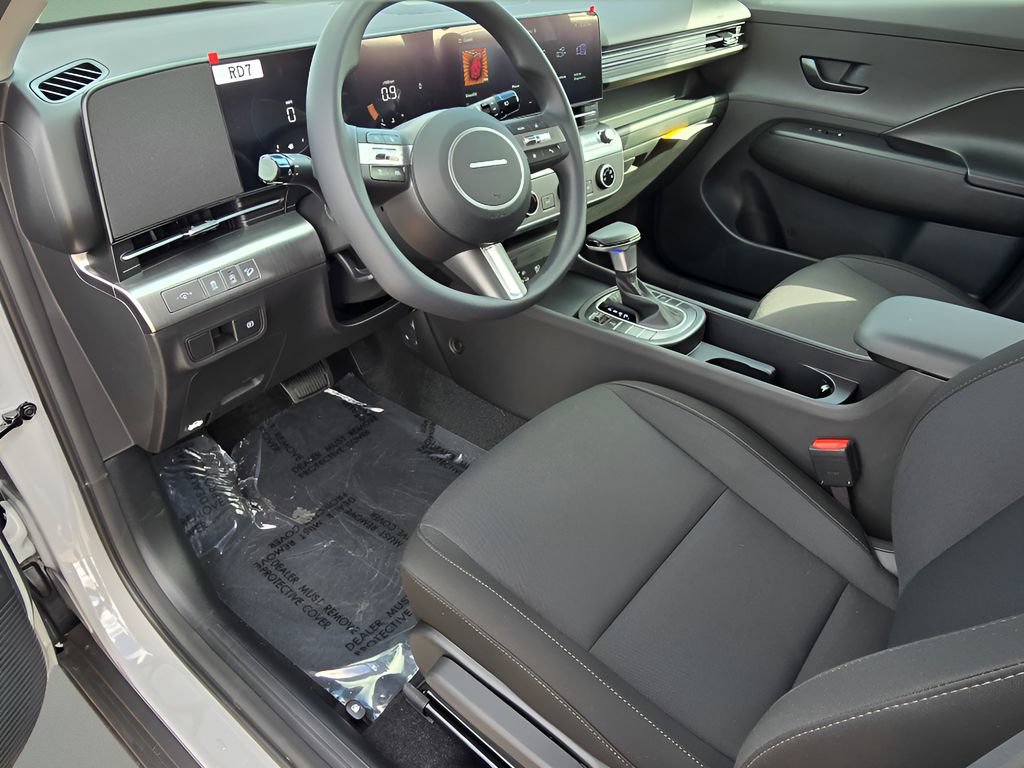 Used 2026 Hyundai Kona SE AWD/4WD image 25