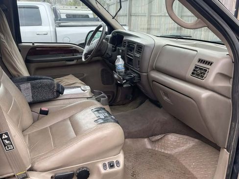 Used 2002 Ford Excursion Limited image 16