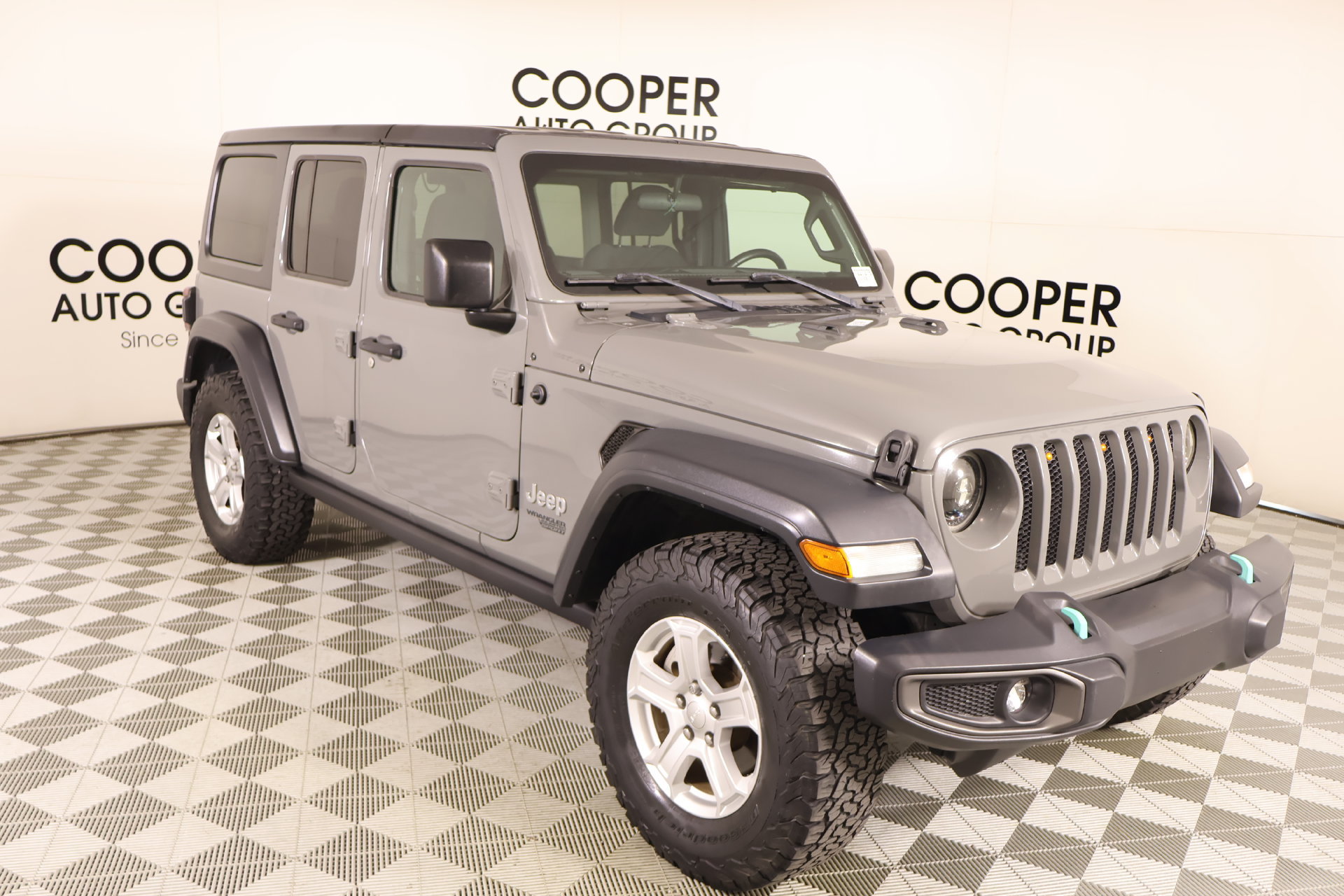 Used 2018 Jeep Wrangler Unlimited Sport S AWD/4WD 360° Tour