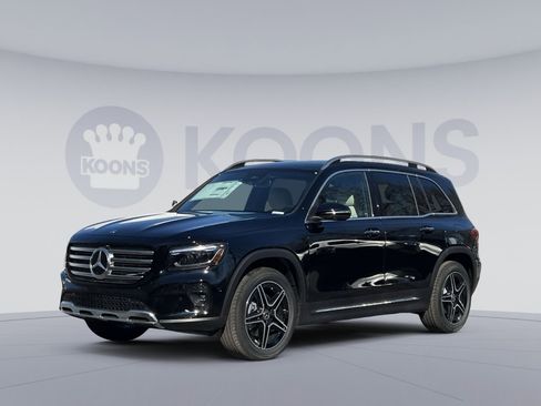 New 2026 Mercedes-Benz GLB 250 4MATIC image 1