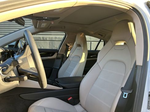 Certified 2025 Porsche Panamera 4 image 5