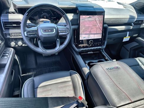 New 2026 GMC Yukon XL AT4 Ultimate w/ LPO, Floor Liner Package AWD/4WD image 20