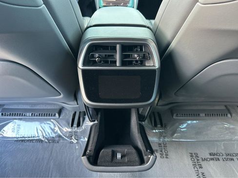 Used 2024 Lucid Air Pure image 17