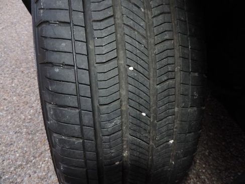 Used 2022 Jeep Grand Cherokee L Limited image 16