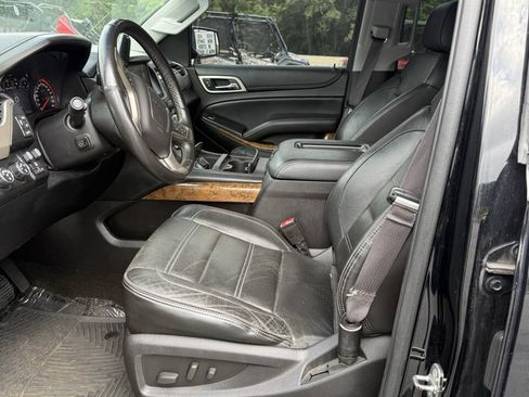Used 2015 GMC Yukon Denali w/ Open Road Package AWD/4WD image 19