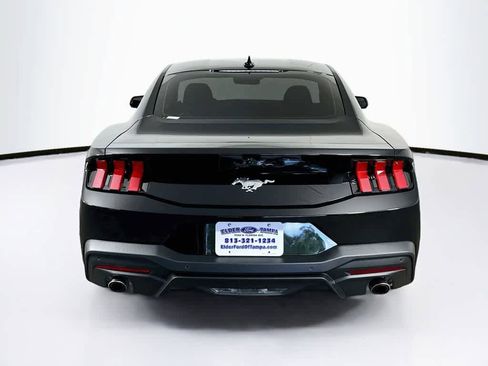 Certified 2024 Ford Mustang Coupe RWD image 5