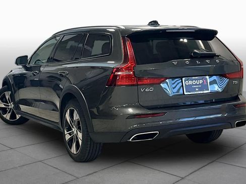 Used 2020 Volvo V60 T5 Cross Country AWD/4WD image 12