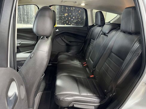 Used 2016 Ford Escape Titanium image 17