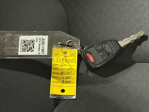 Used 2018 Jeep Wrangler Unlimited Sport S AWD/4WD image 28