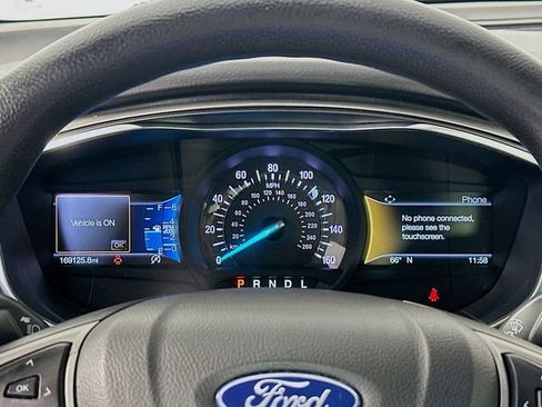 Used 2020 Ford Fusion SE FWD image 12
